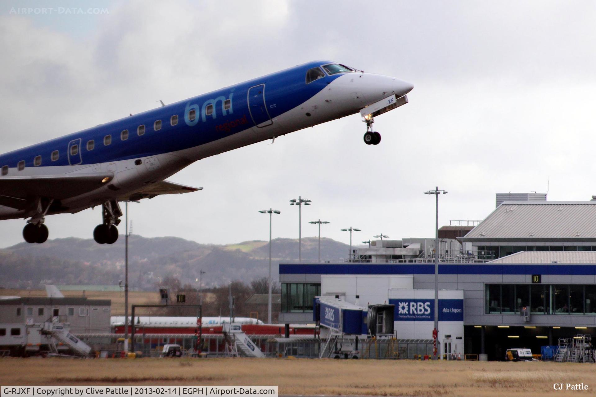 G-RJXF, 2000 Embraer EMB-145EP (ERJ-145EP) C/N 145280, Rotate at Edinburgh