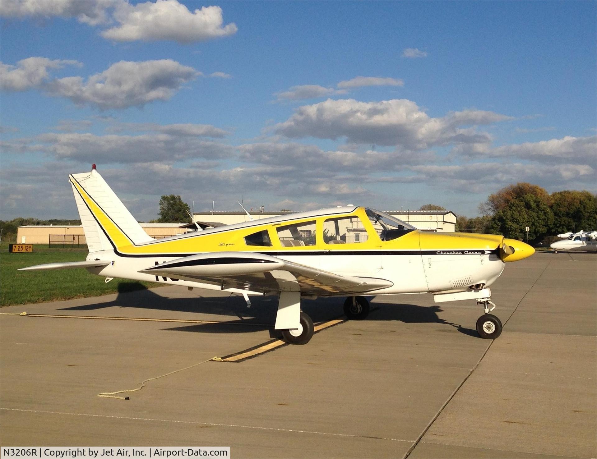 N3206R, 1969 Piper PA-28R-180 Cherokee Arrow C/N 28R-31128, 1969 Piper PA-28R-180