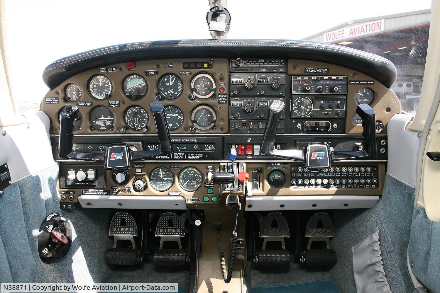 N38871, 1977 Piper PA-28R-201T Cherokee Arrow III C/N 28R-7703281, 1977 Piper PA-28R-201T
