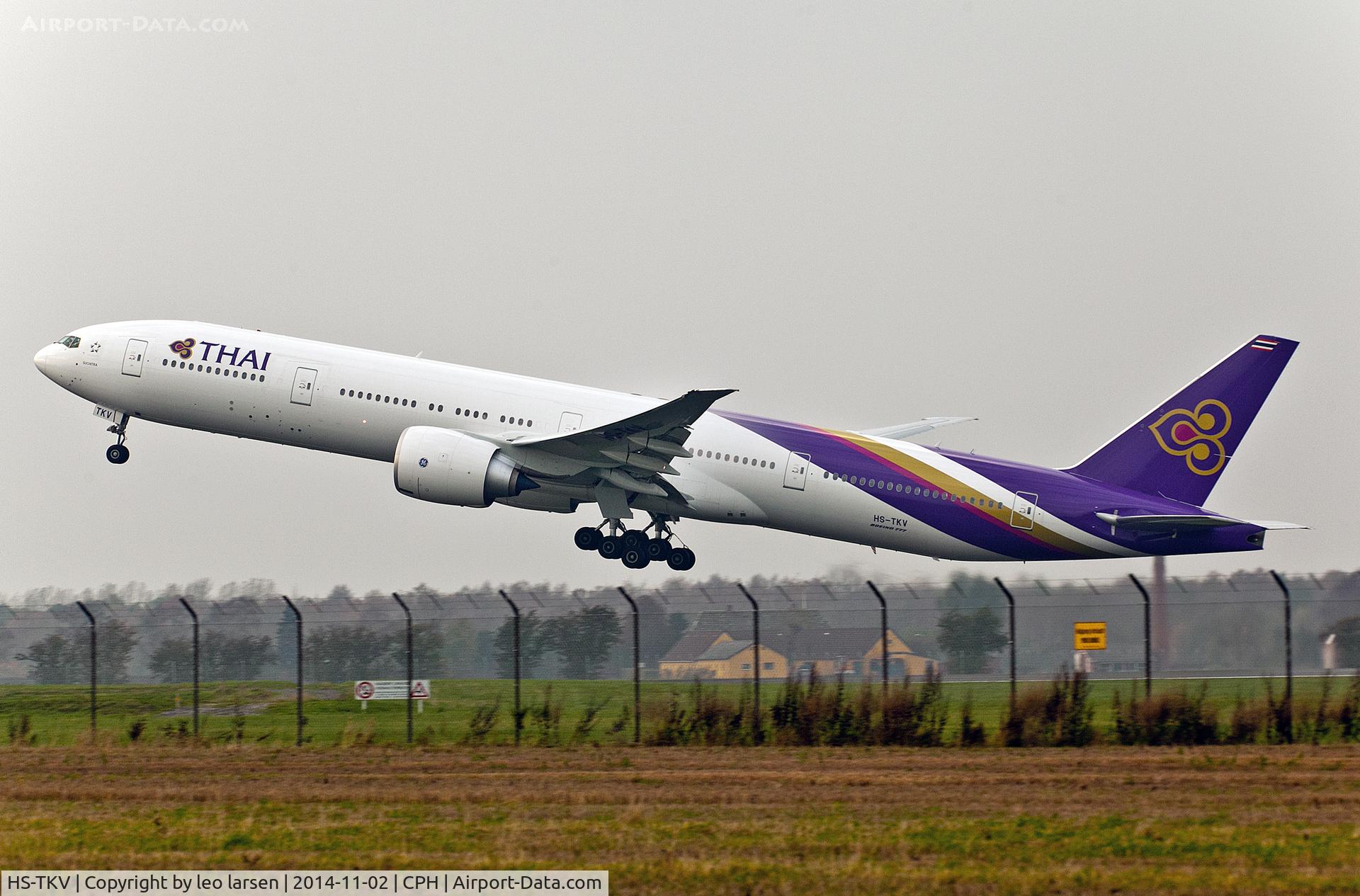 HS-TKV, 2014 Boeing 777-3D7/ER C/N 42111, Copenhagen 2.11.14