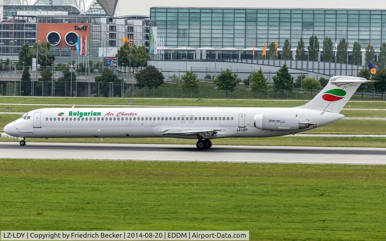 LZ-LDY, 1985 McDonnell Douglas MD-82 (DC-9-82) C/N 49213, departure from München