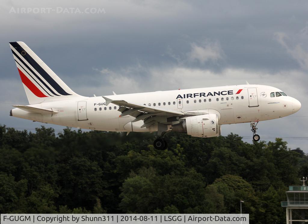 F-GUGM, 2006 Airbus A318-111 C/N 2750, Landing rwy 23