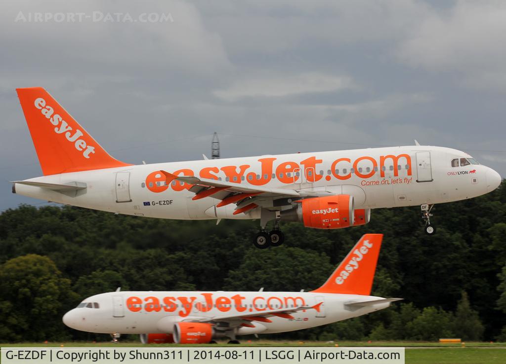G-EZDF, 2008 Airbus A319-111 C/N 3432, Landing rwy 23... 'Only Lyon' small titles