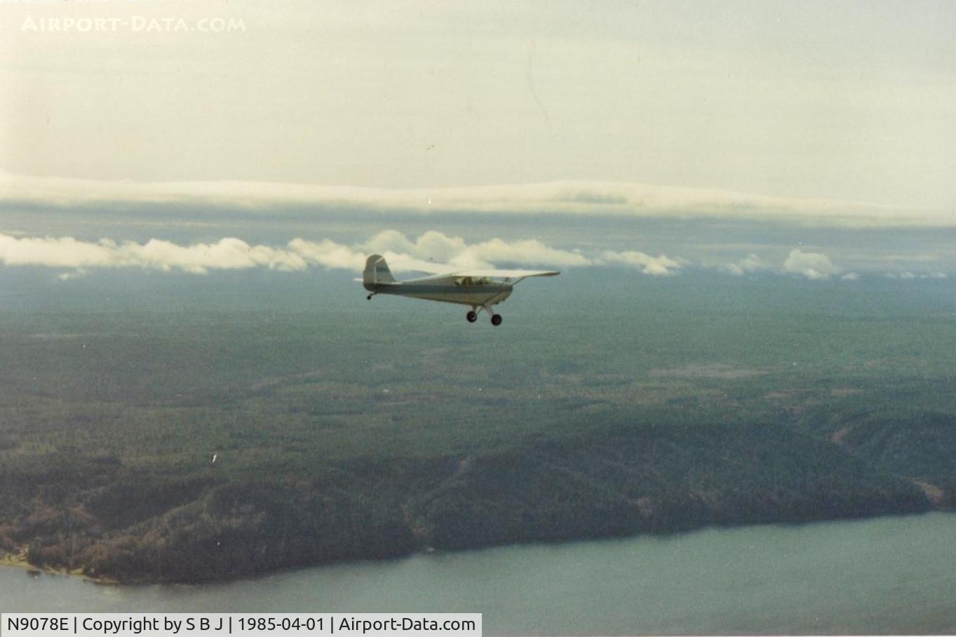 N9078E, 1946 Aeronca 11AC Chief C/N 11AC-710, 78E near Seattle,Wa. flying south on the way back home to Calif. after a year at Port Townsend,Wa. 78E always seemed to fly better and faster when heading home.