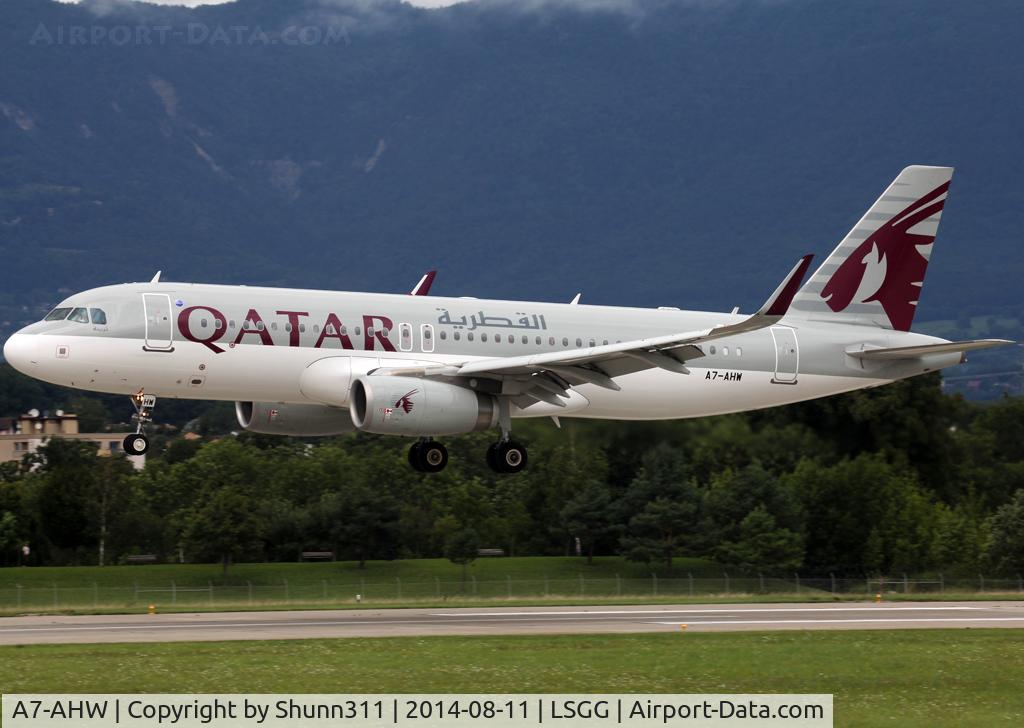 A7-AHW, 2012 Airbus A320-232 C/N 5217, Landing rwy 23