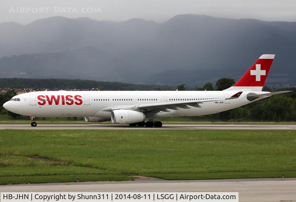 HB-JHN, 2013 Airbus A330-343X C/N 1403, Ready for take off rwy 23