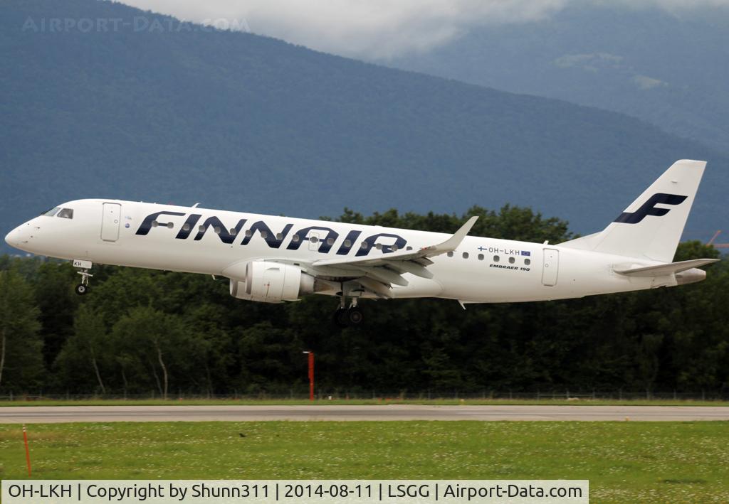 OH-LKH, 2007 Embraer 190LR (ERJ-190-100LR) C/N 19000086, Landing rwy 23