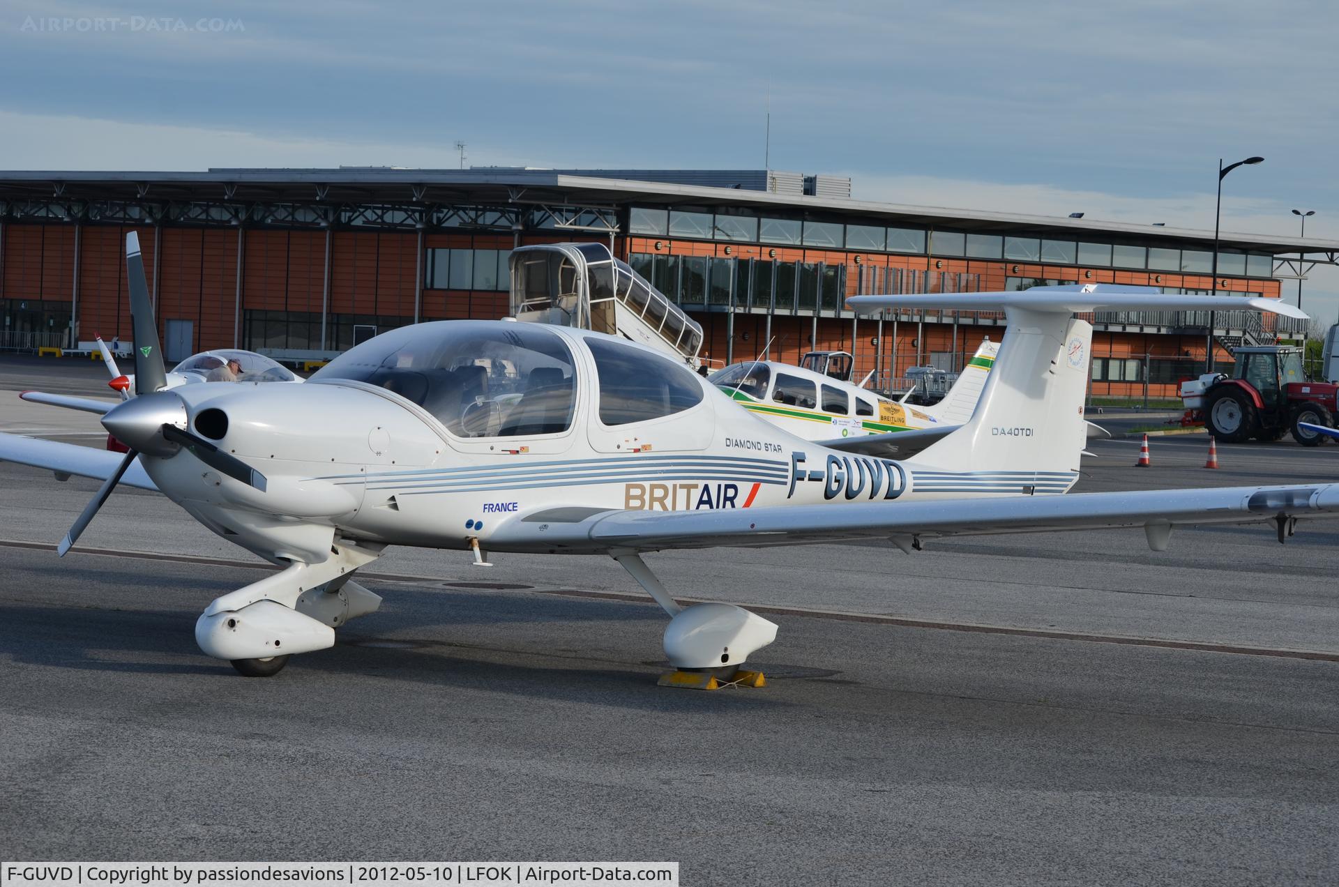 F-GUVD, 2003 Diamond DA-40D Diamond Star C/N D4.016, On the apron