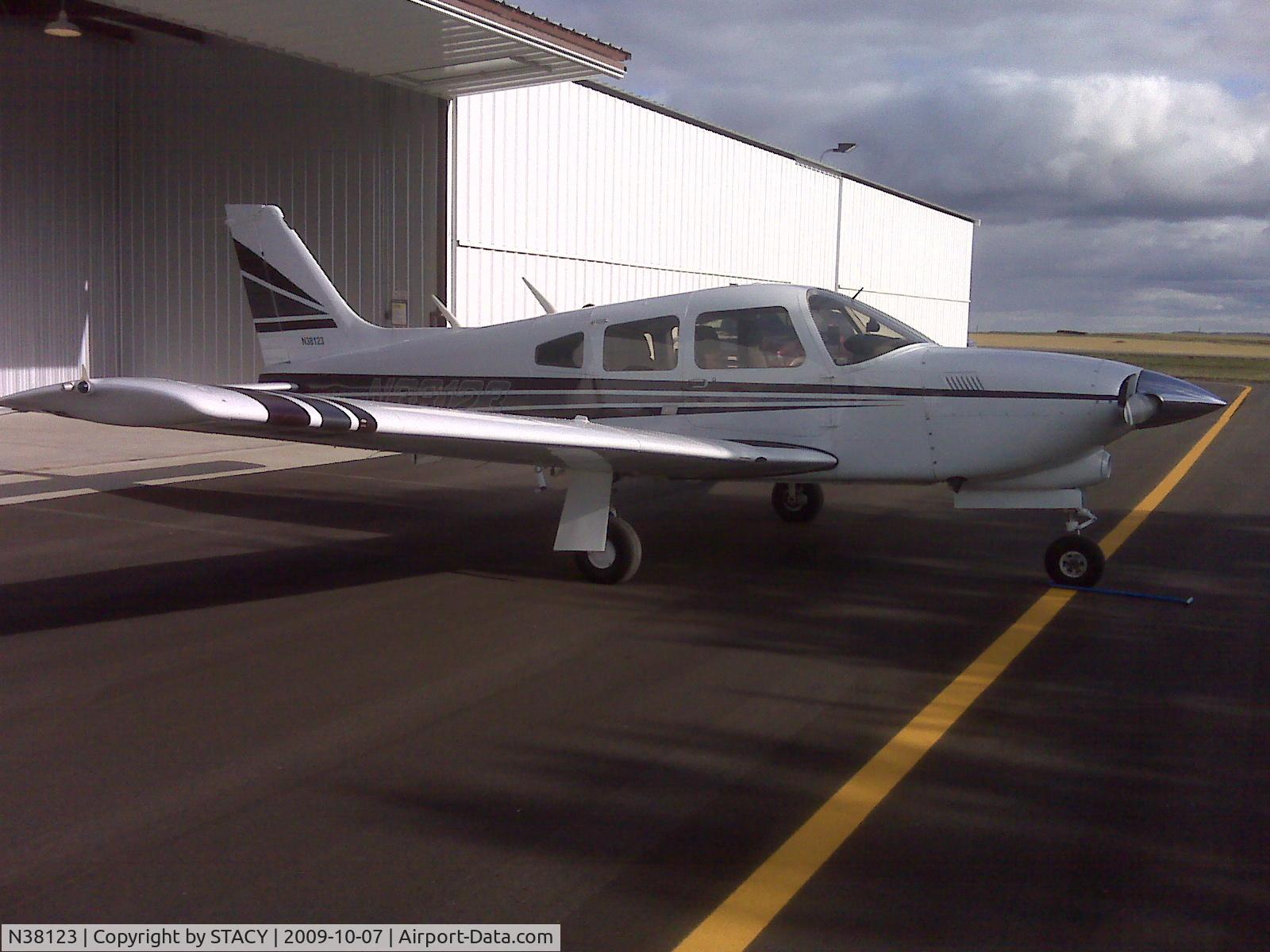N38123, 1977 Piper PA-28R-201T Cherokee Arrow III C/N 28R-7703178, 1977 Piper PA-28R-201T