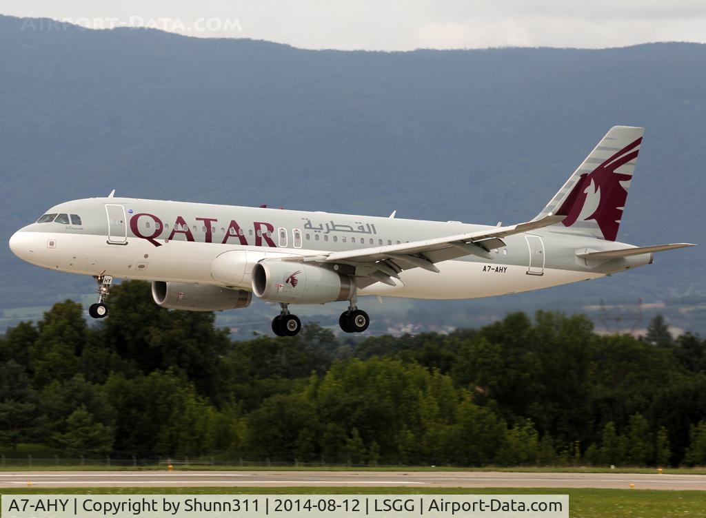 A7-AHY, 2012 Airbus A320-232 C/N 5395, Landing rwy 23