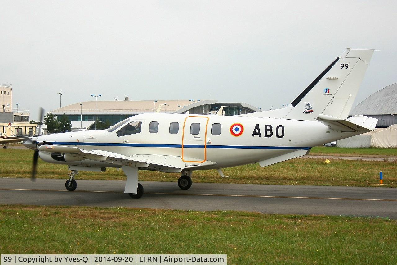 99, 1994 Socata TBM-700 C/N 99, Socata TBM-700, Taxiing before take off, Rennes-St Jacques airport (LFRN-RNS) Air show 2014