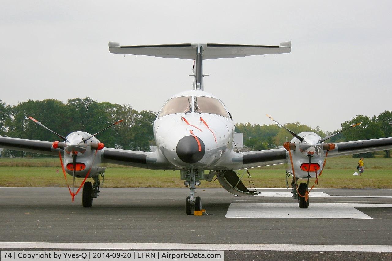 74, Embraer EMB-121AN Xingu C/N 121074, Embraer EMB-121AN Xingu, Static display, Rennes-St Jacques airport (LFRN-RNS) Air show 2014