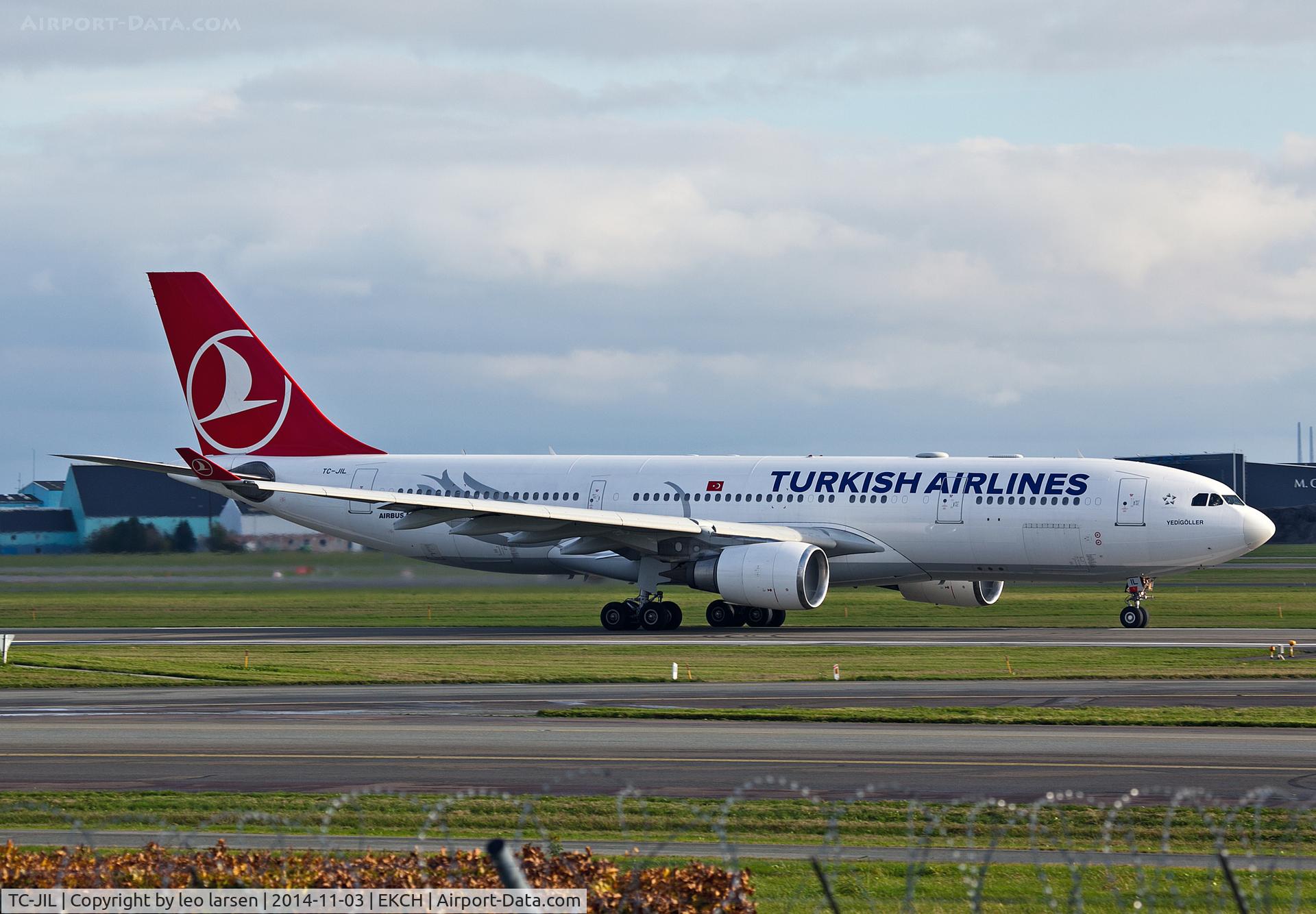 TC-JIL, 2007 Airbus A330-202 C/N 882, Copenhagen 3.11.14