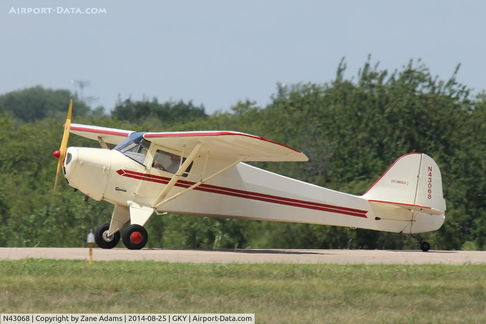 N43068, 1946 Taylorcraft BC12-D C/N 6727, At Arlington Municipal Airport
