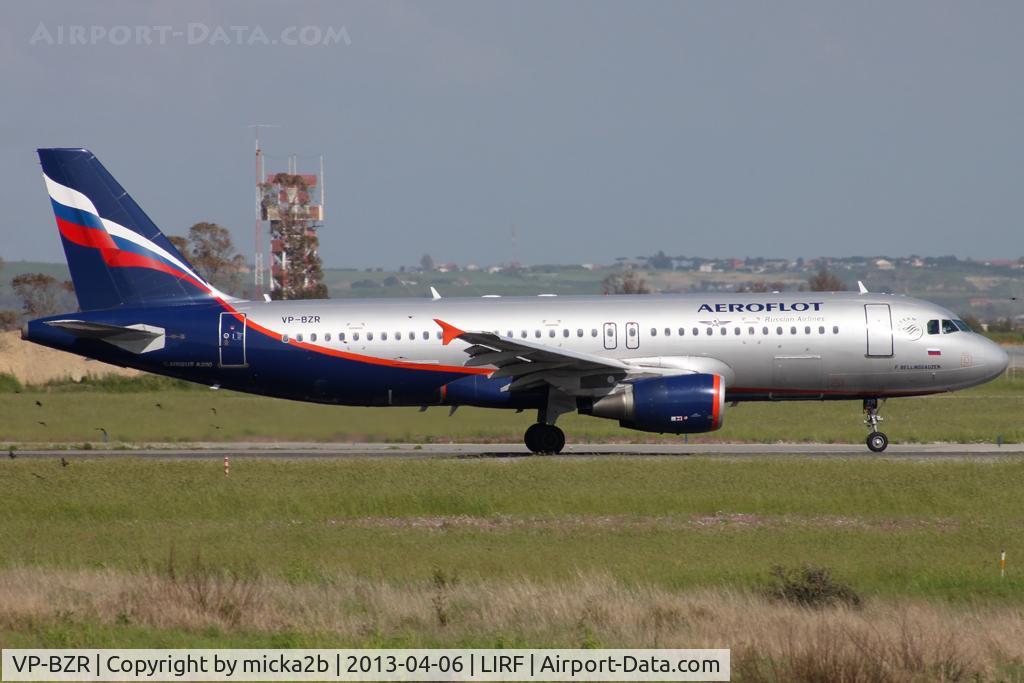 VP-BZR, 2008 Airbus A320-214 C/N 3640, Taxiing