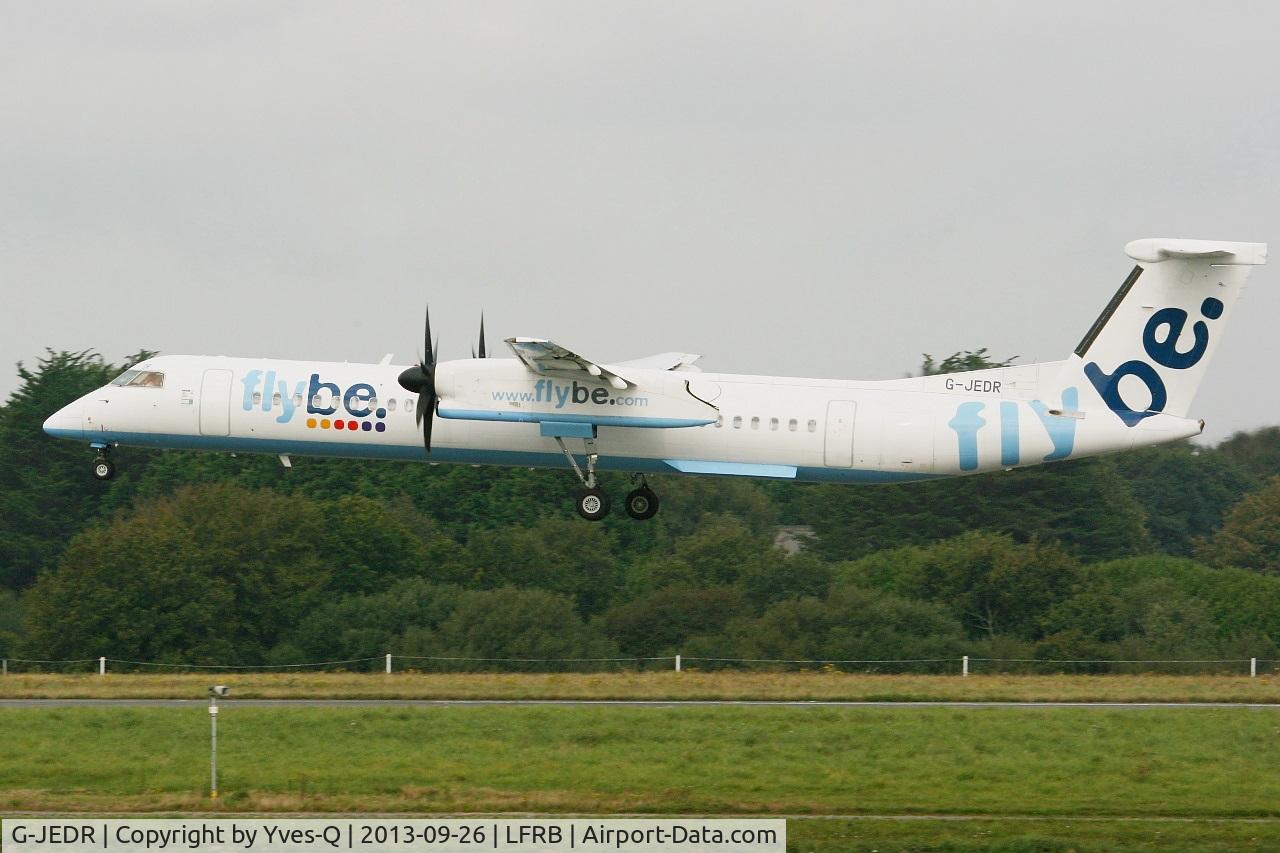 G-JEDR, 2003 De Havilland Canada DHC-8-402Q Dash 8 C/N 4087, De Havilland Canada DHC-8-402Q Dash 8, On final rwy 25L, Brest-Bretagne airport (LFRB-BES)