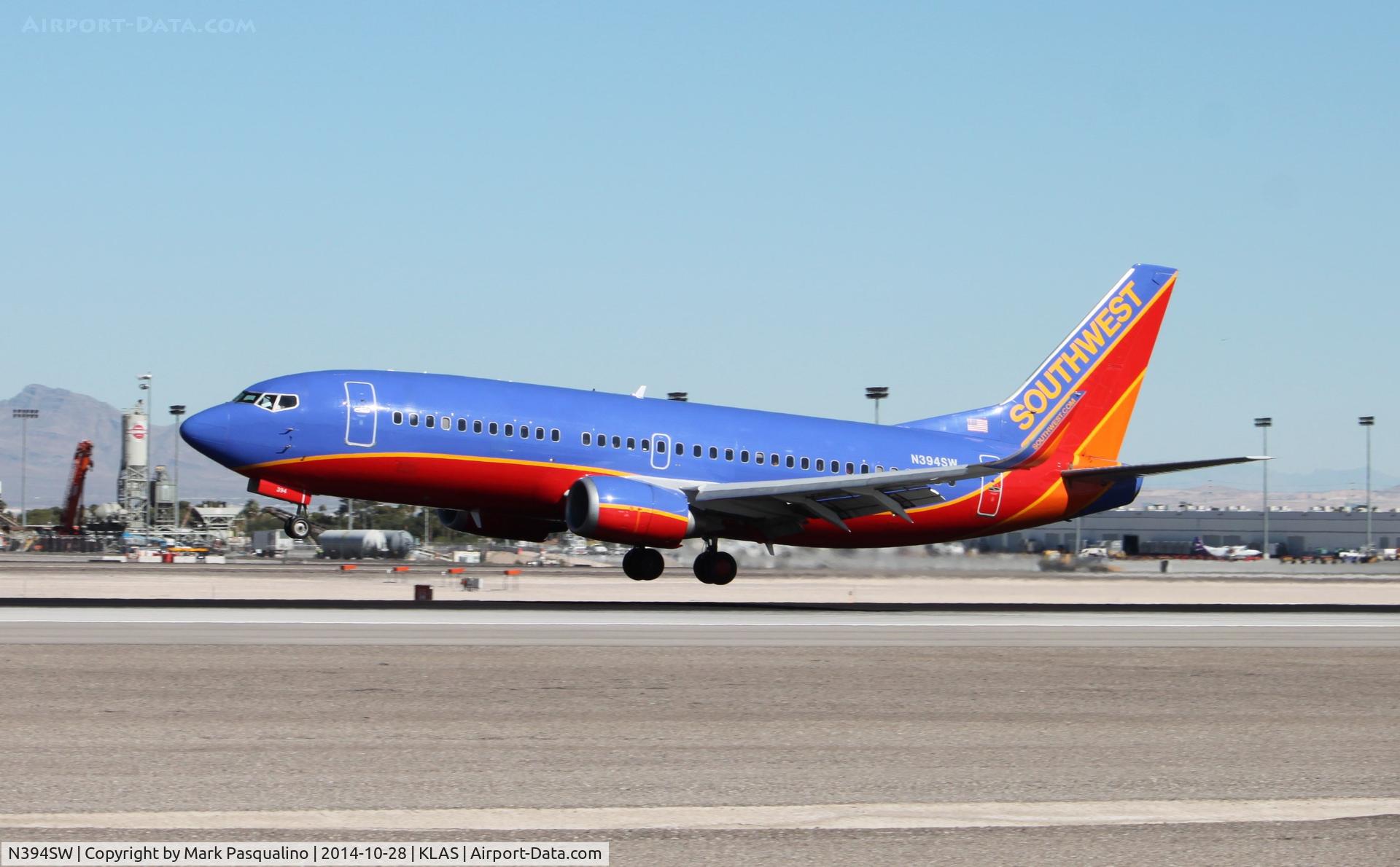 N394SW, 1994 Boeing 737-3H4 C/N 27380, Boeing 737-300