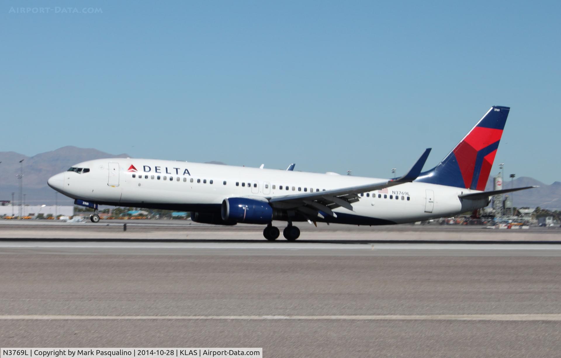 N3769L, 2002 Boeing 737-832 C/N 30822, Boeing 737-800