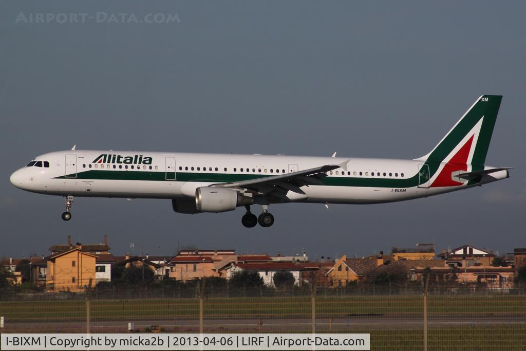 I-BIXM, 1996 Airbus A321-112 C/N 514, Landing