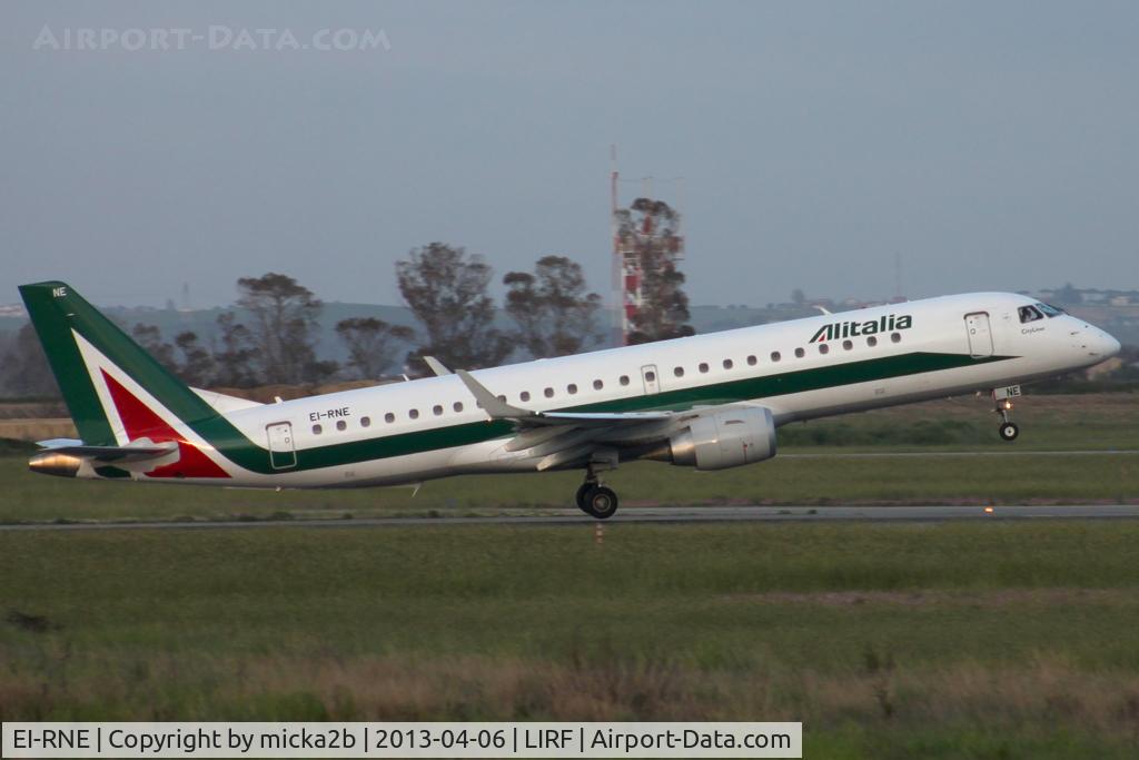 EI-RNE, 2012 Embraer 190STD (ERJ-190-100STD) C/N 19000520, Take off