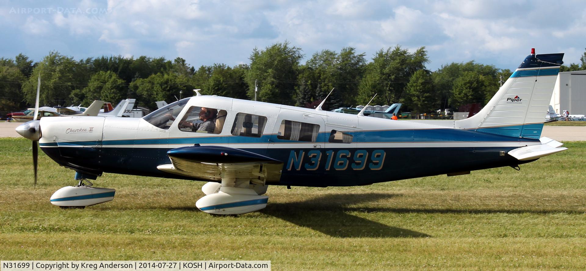 N31699, 1948 Piper PA-32-300 Cherokee Six Cherokee Six C/N 32-7840142, EAA AirVenture 2014