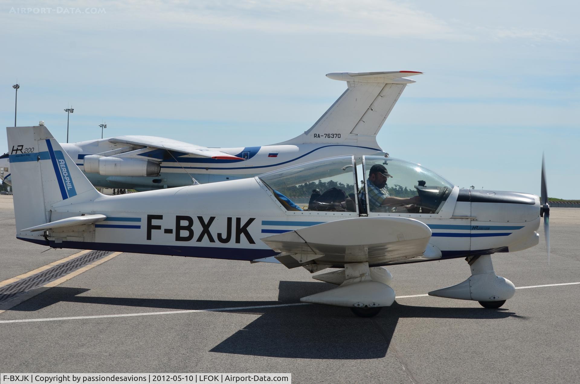 F-BXJK, Robin HR-200-120B C/N 69, Taxiing