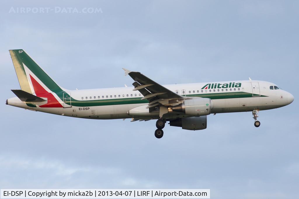 EI-DSP, 2008 Airbus A320-216 C/N 3482, Landing