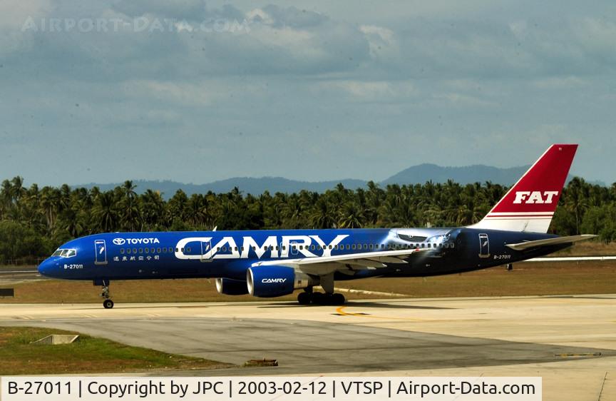 B-27011, 1998 Boeing 757-200 C/N 29607, Very unusual livery