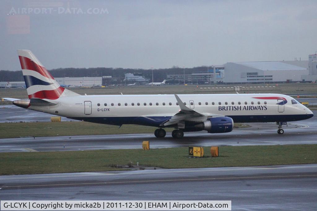 G-LCYK, 2010 Embraer 190SR (ERJ-190-100SR) C/N 19000343, Taxiing
