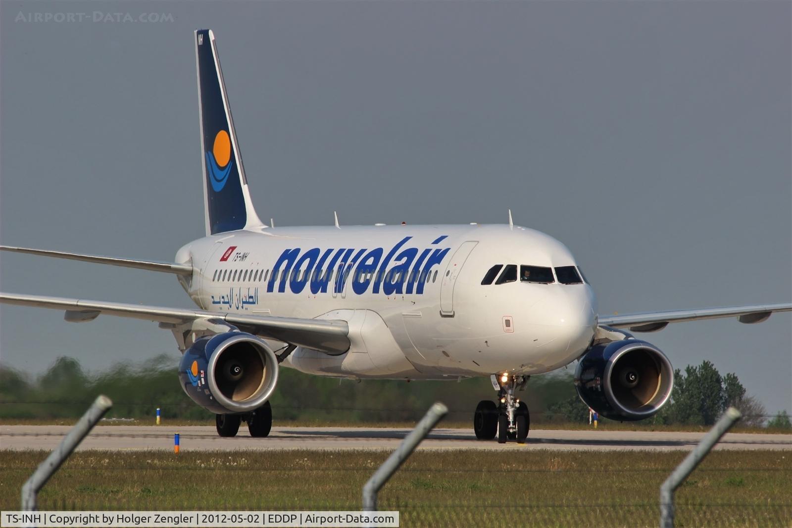 TS-INH, 2011 Airbus A320-214 C/N 4623, On taxi along A7 after arrival on rwy 08L...