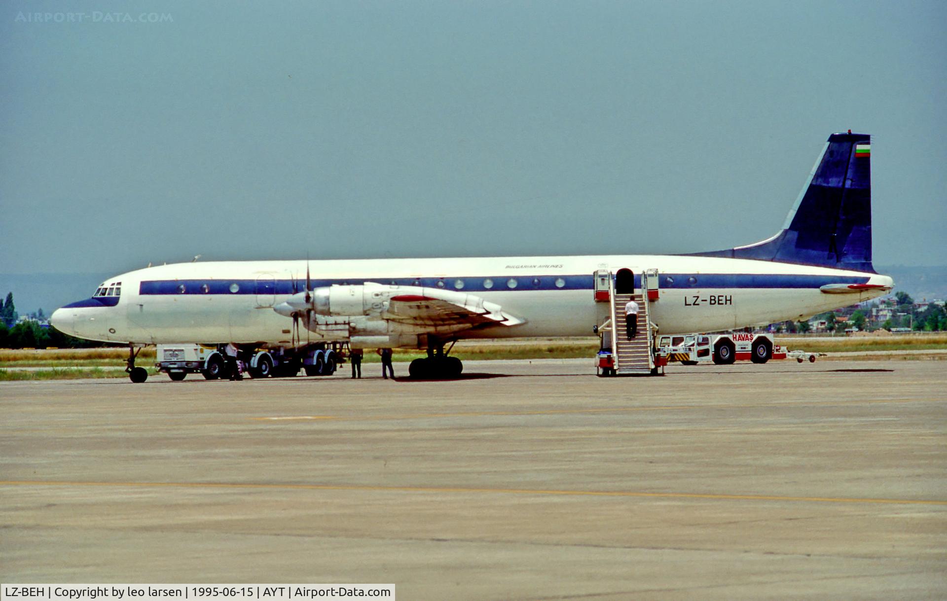 LZ-BEH, 1966 Ilyushin Il-18Gr C/N 186008905, Antalya 15.6.95