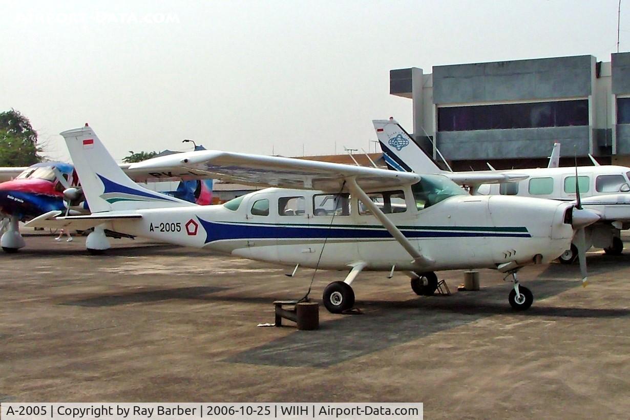 A-2005, Cessna T207 Skywagon C/N Not found A-2005, Cessna T207 Turbo Stationair [Unknown] (Indonesian Air Force) Jakarta-Halim Perdanakusuma Int~PK 25/10/2006