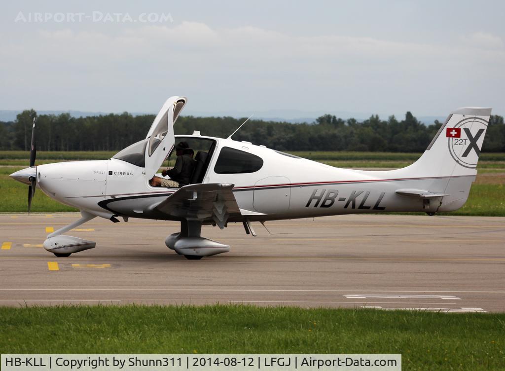 HB-KLL, 2011 Cirrus SR22T X C/N 91, Parked at the Airport...