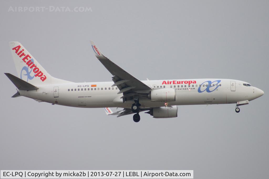 EC-LPQ, 2012 Boeing 737-85P C/N 35496, Landing