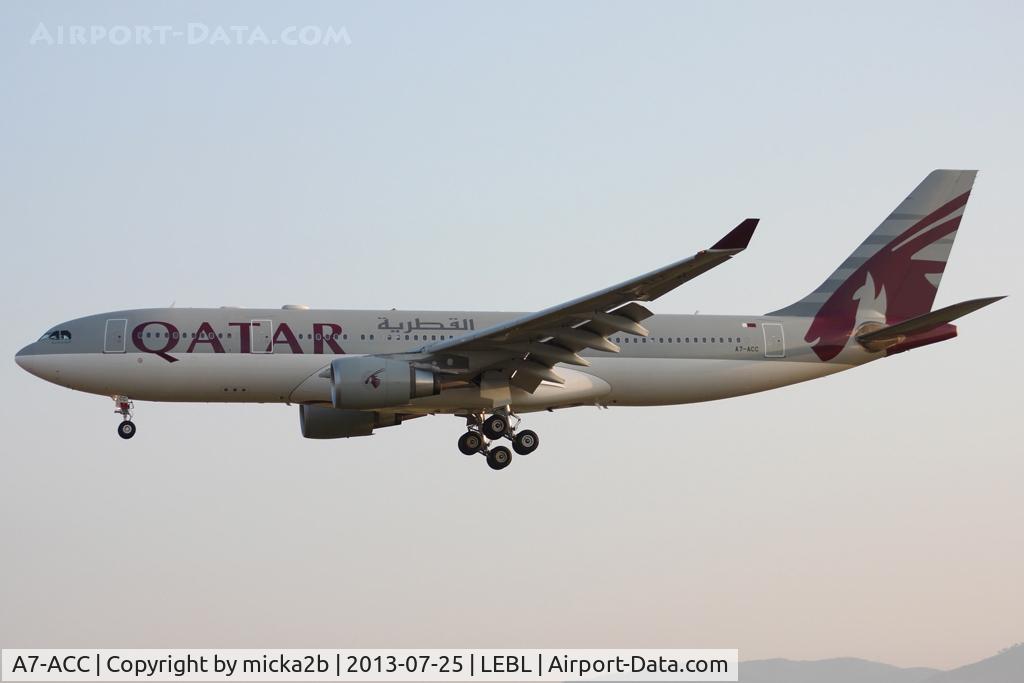 A7-ACC, 2003 Airbus A330-202 C/N 511, Landing