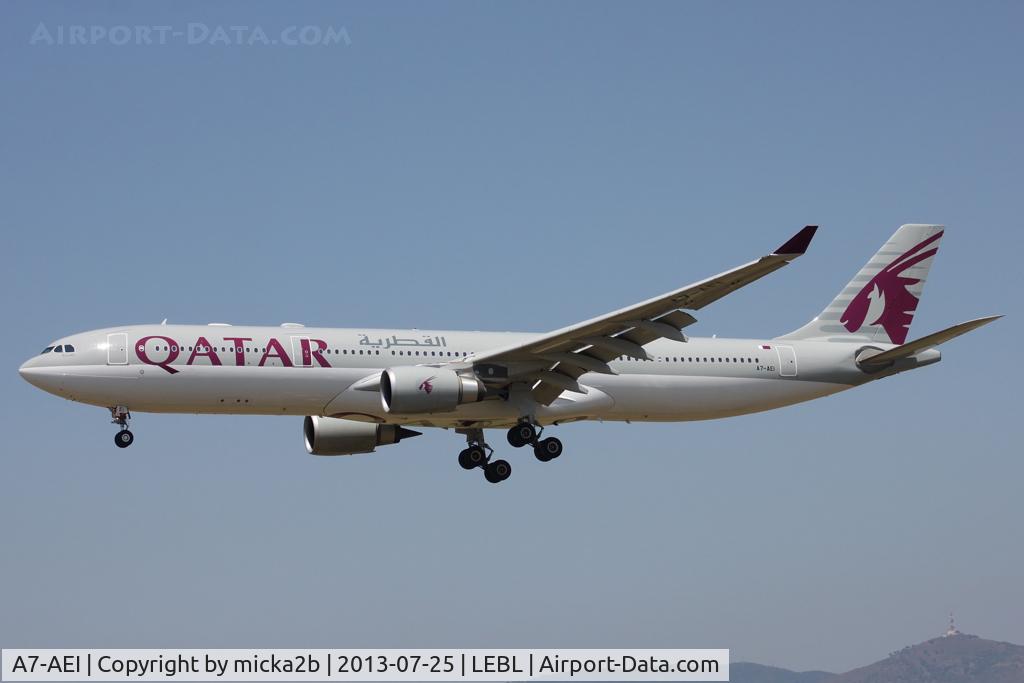 A7-AEI, 2007 Airbus A330-302 C/N 813, Landing