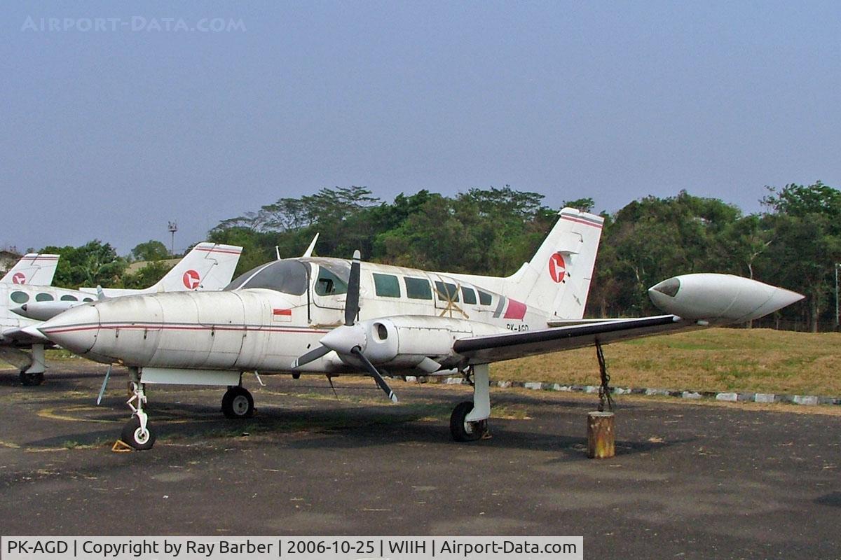 PK-AGD, Cessna 402B C/N 402B0398, Cessna 402B Businessliner [402B-0398] Jakarta-Halim Perdanakusuma Int~PK 25/10/2006