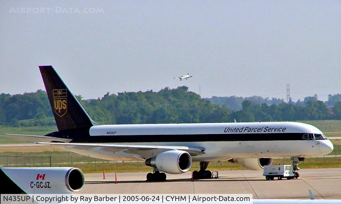N435UP, 1993 Boeing 757-24APF C/N 25466, Boeing 757-24APF [25466] (UPS) Hamilton~C 24/06/2005