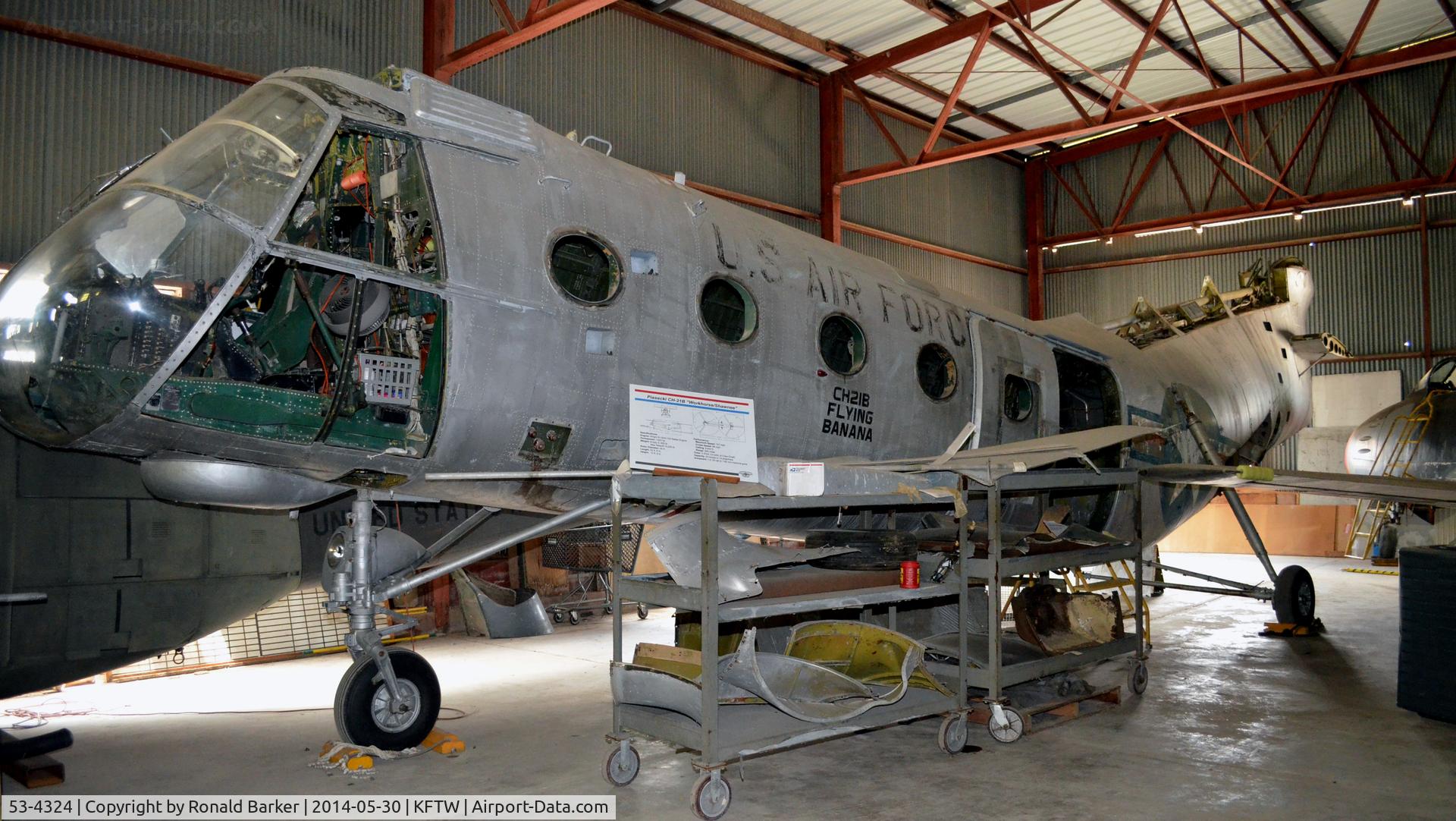 53-4324, 1953 Piasecki CH-21B Workhorse C/N B.74, Vintage Flying Museum