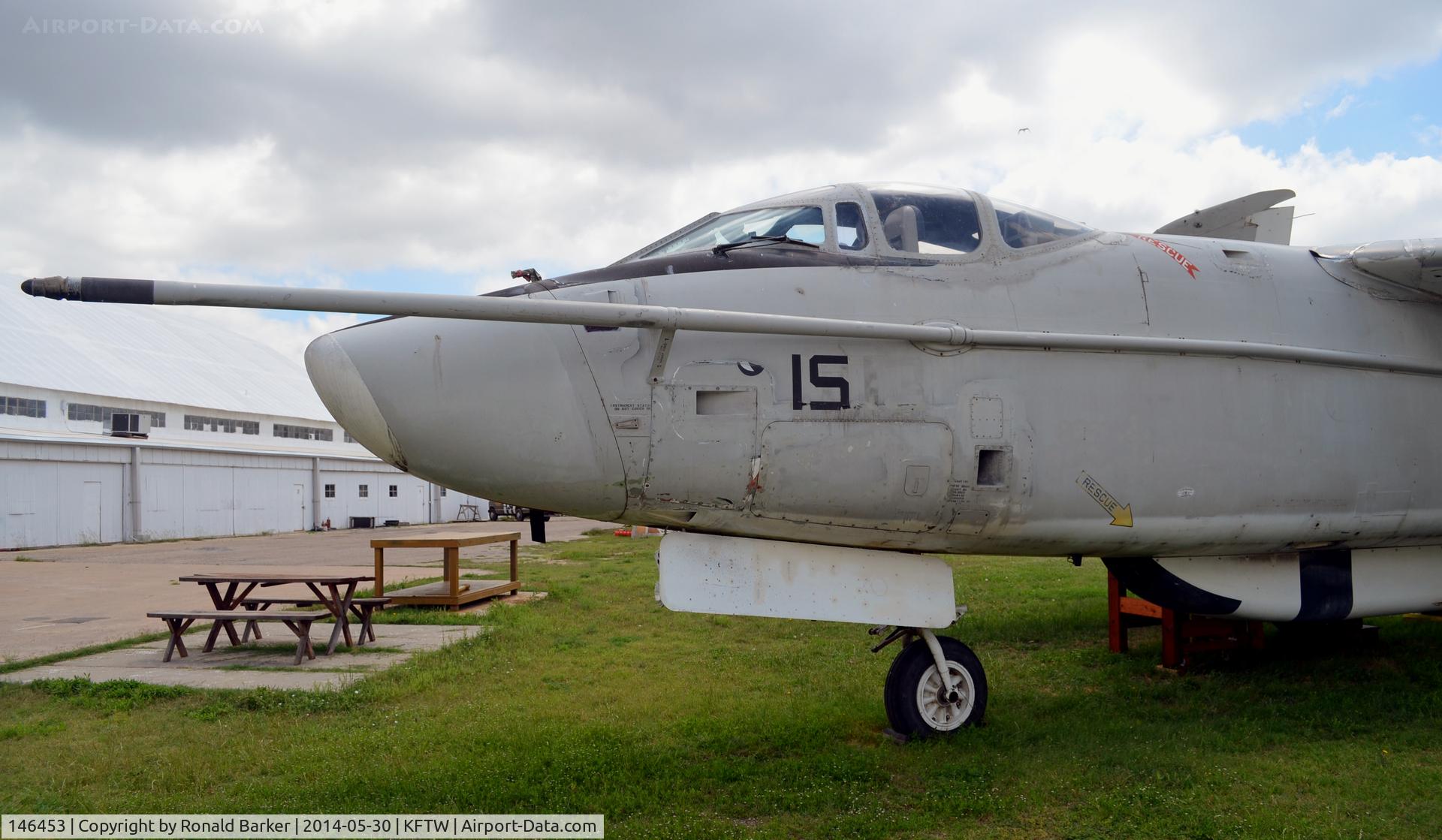146453, Douglas EA-3B Skywarrior C/N 12405, The Whale and it's refueling probe, Vintage Flying Museum