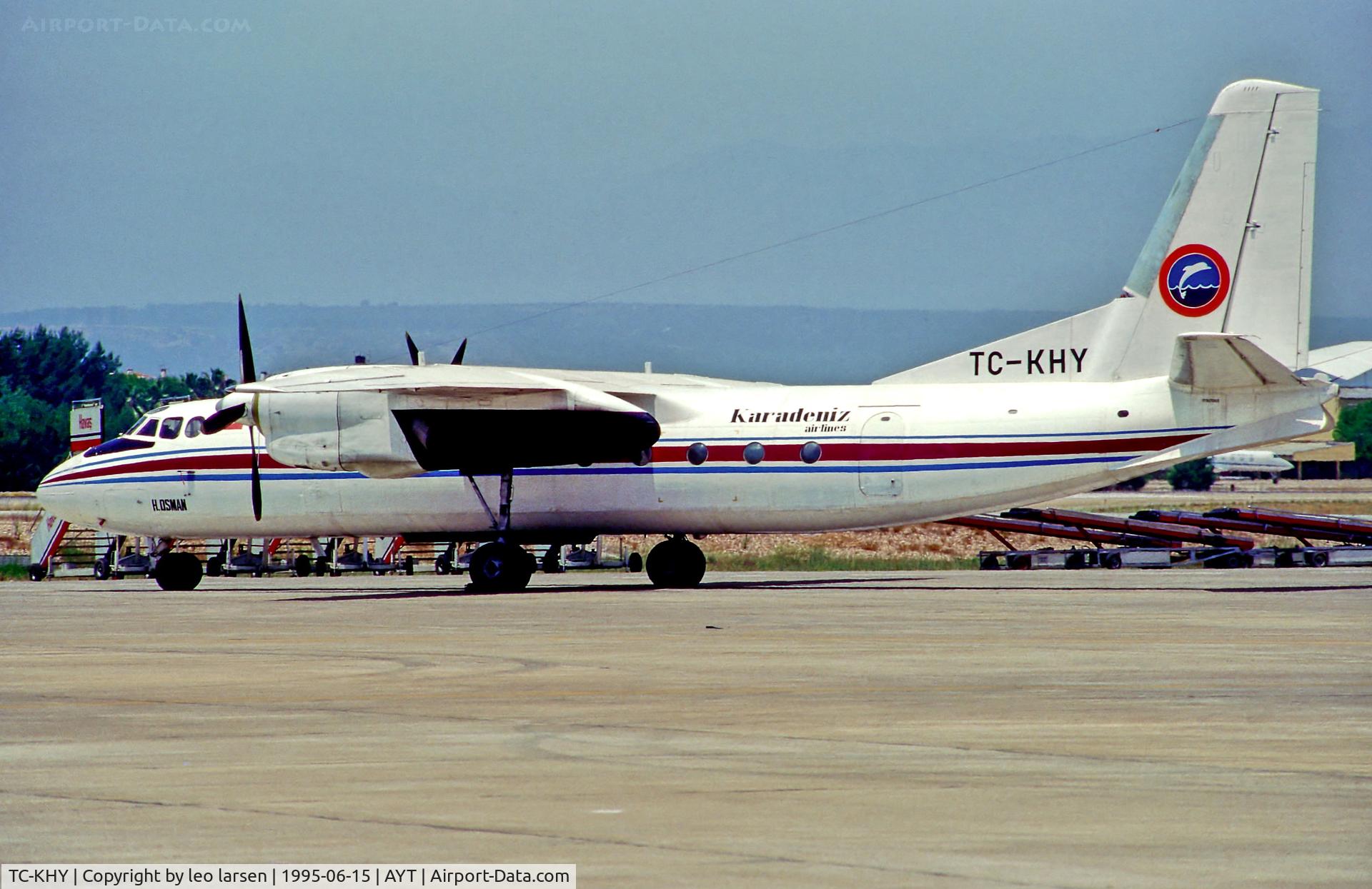 TC-KHY, 1971 Antonov An-24RV C/N 17307003, Antalya 15.6.95