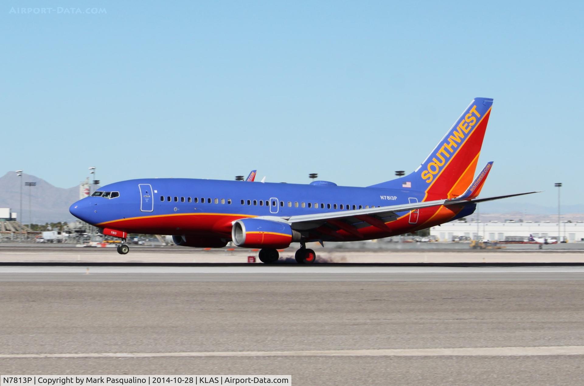 N7813P, 2001 Boeing 737-7K9 C/N 30041, Boeing 737-700
