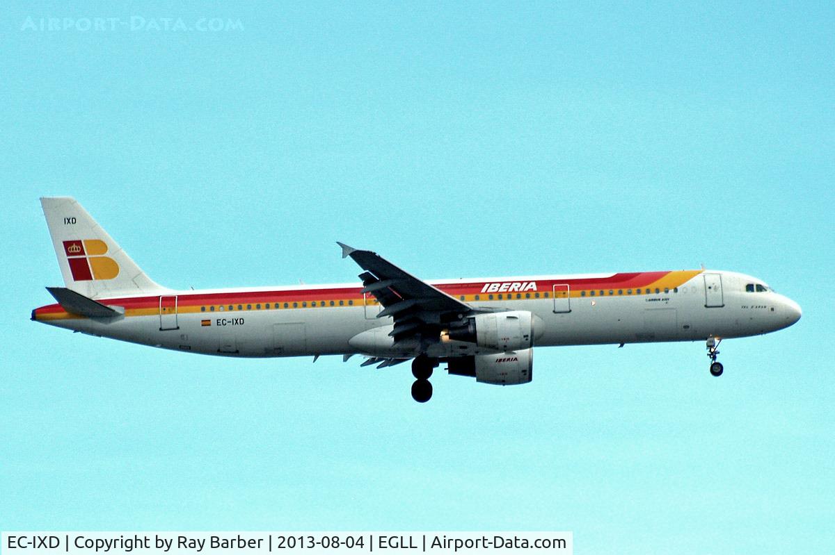 EC-IXD, 2004 Airbus A321-211 C/N 2220, Airbus A321-211 [2220] (Iberia) Home~G 04/08/2013. On approach 27L.
