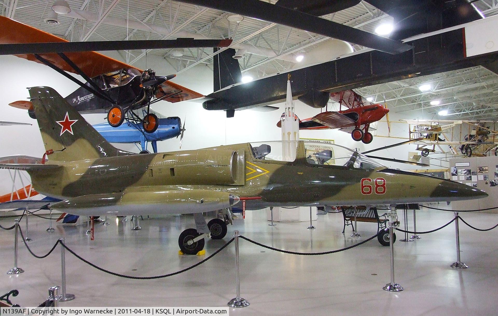 N139AF, 1985 Aero L-39C Albatros C/N 533526, Aero L-39C Albatros at the Hiller Aviation Museum, San Carlos CA