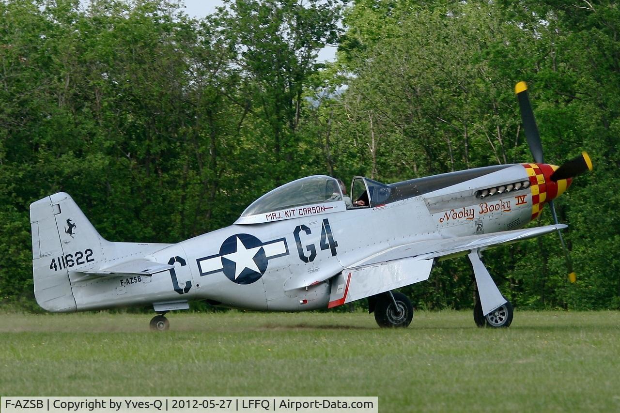 F-AZSB, 1944 North American P-51D Mustang C/N 122-40967, North American P-51D Mustang, La Ferté-Alais Airfield (LFFQ) Air Show (Le Temps Des Hélices) in may 2012