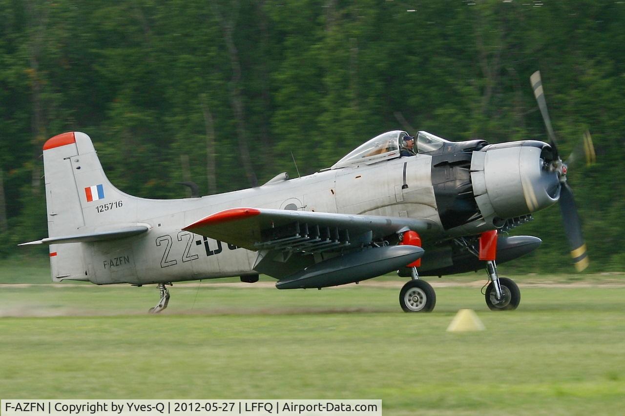 F-AZFN, Douglas AD-4N Skyraider C/N 7609, Douglas AD-4N Skyraider, La Ferté Alais Airfield (LFFQ) Air Show 2012