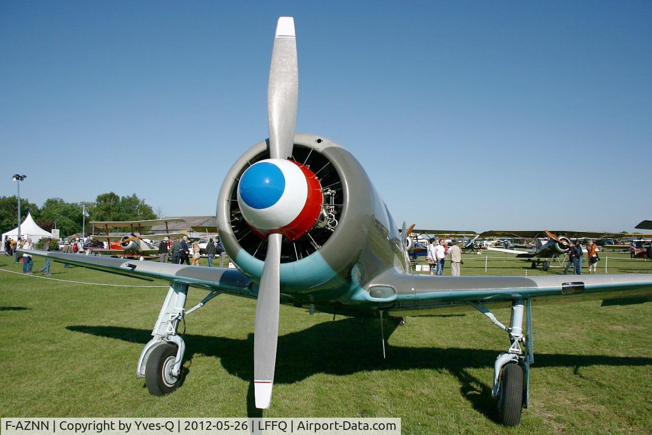 F-AZNN, Yakovlev Yak-11 C/N 25 III/05, Yakovlev YAK-11, La ferté-Alais Airfield (LFFQ) Air show 2012