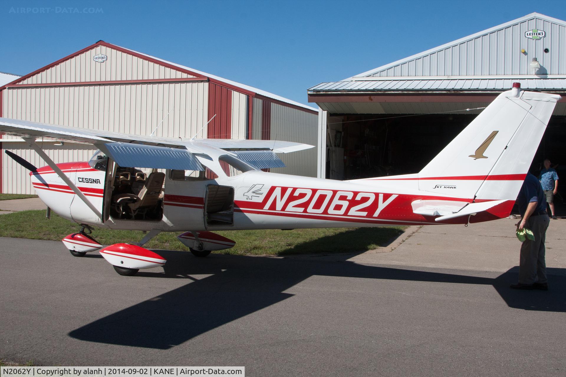 N2062Y, 1962 Cessna 172D C/N 17249562, Pre-flight checks