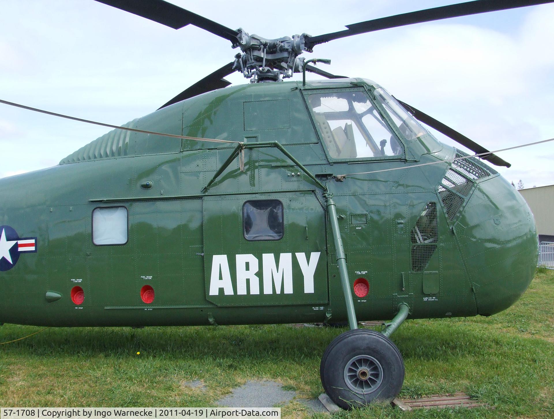 57-1708, 1957 Sikorsky CH-34C Choctaw C/N 58-868, Sikorsky CH-34C Choctaw at the Pacific Coast Air Museum, Santa Rosa CA