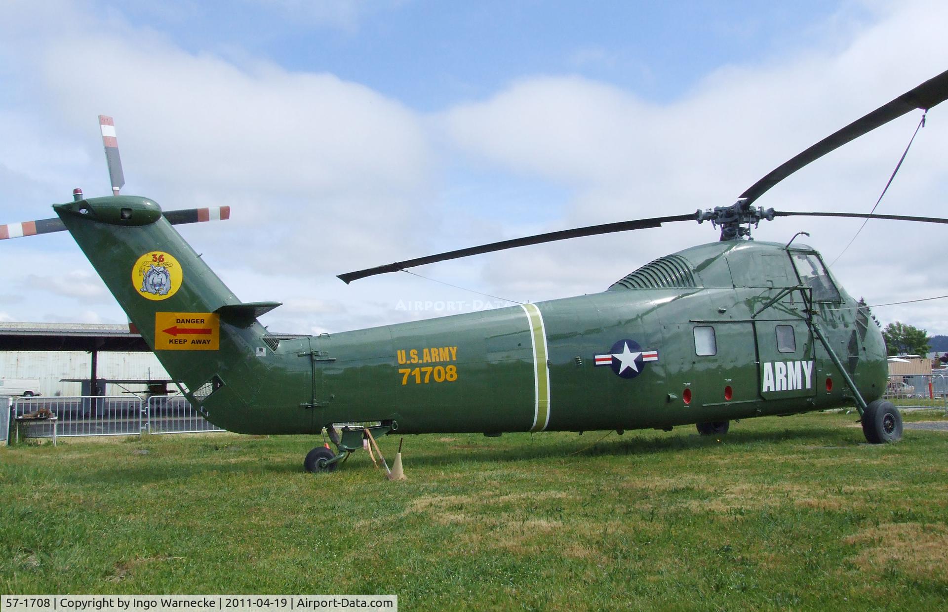 57-1708, 1957 Sikorsky CH-34C Choctaw C/N 58-868, Sikorsky CH-34C Choctaw at the Pacific Coast Air Museum, Santa Rosa CA